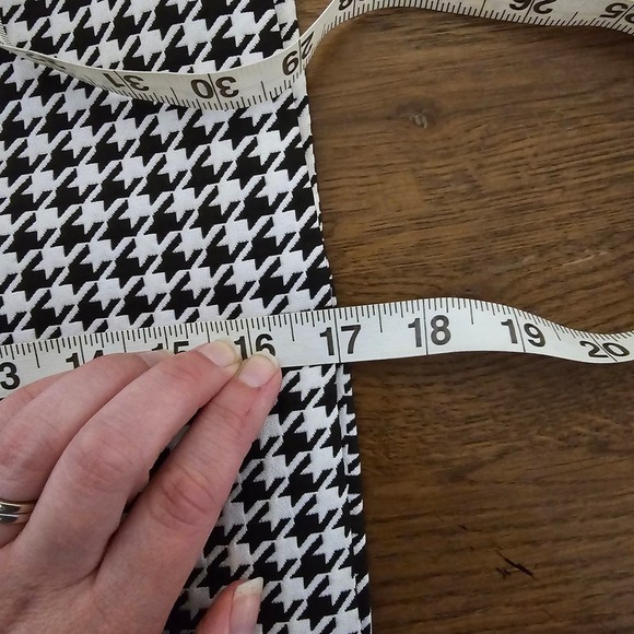 Forever 21 Skirt with Belt-Black/White-Women's 28 - Picture 7 of 7